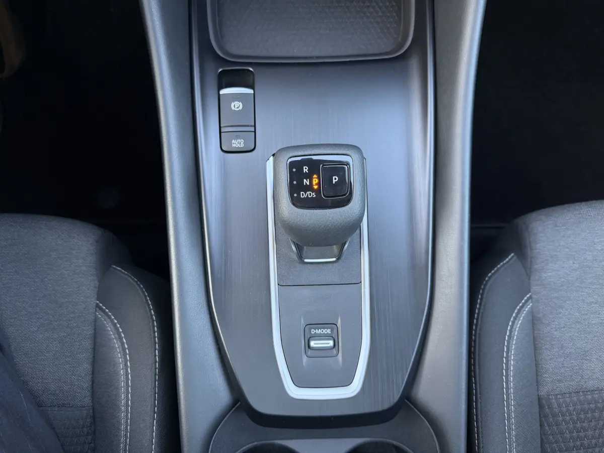 1.3 MHEV Xtronic N-Connecta / 360 Camera / Keyless / Carplay / Sensoren /