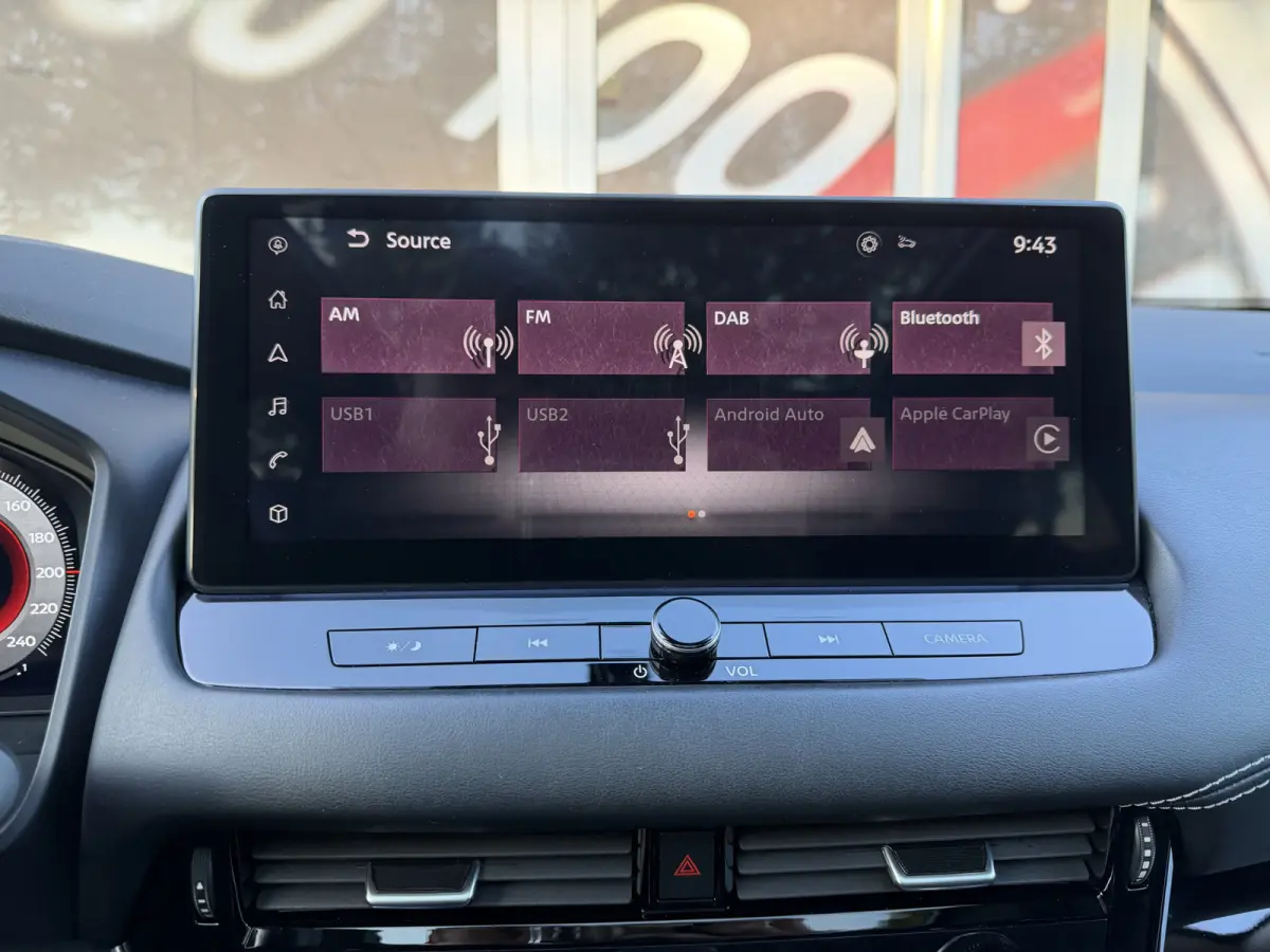 1.3 MHEV Xtronic N-Connecta / 360 Camera / Keyless / Carplay / Sensoren /