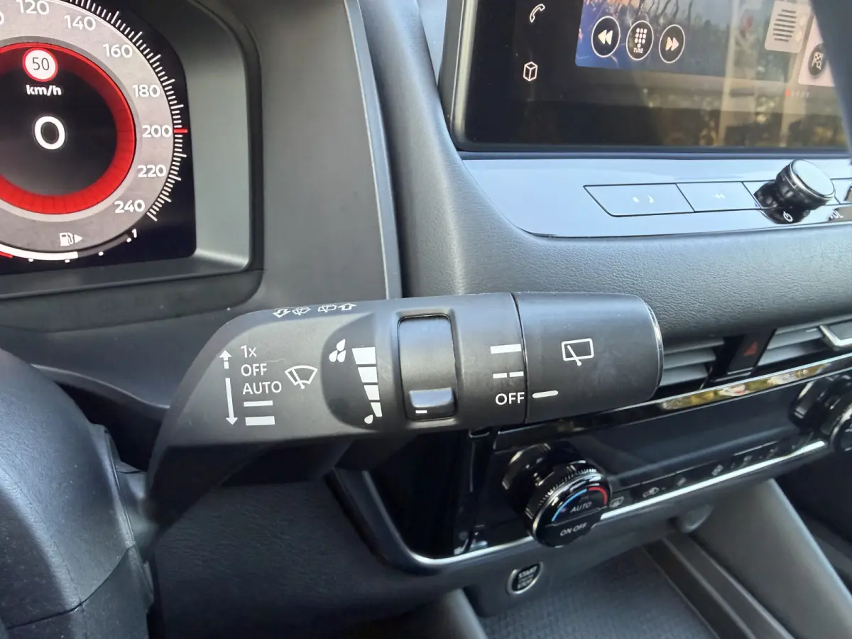 1.3 MHEV Xtronic N-Connecta / 360 Camera / Keyless / Carplay / Sensoren /