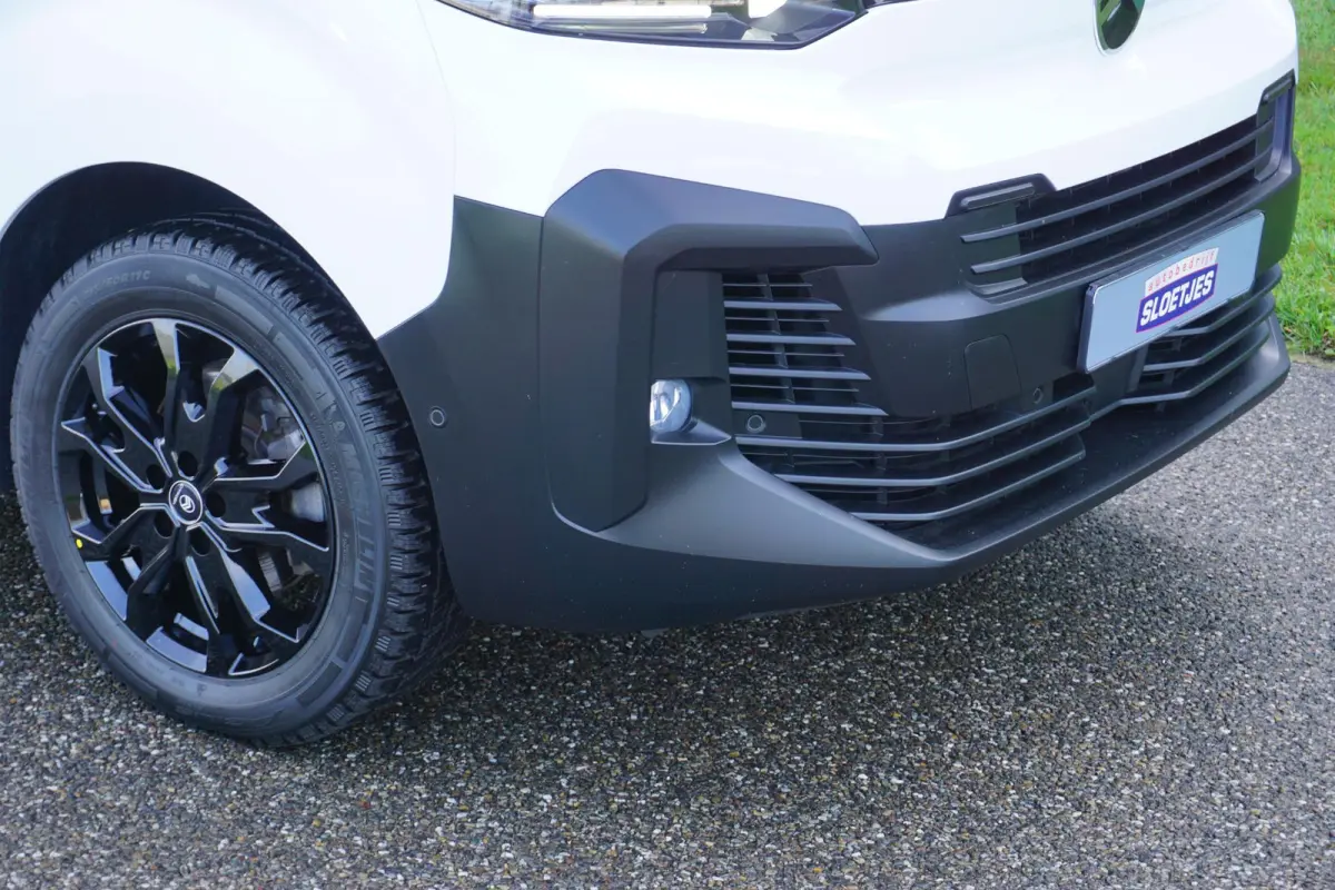 2.0 BlueHDI 145 L2 Automaat |Full-LED koplampen |Nieuwstaat |Groot scherm |Navi |Camera |Cruise |Carplay |2e airbag |Dode-hoek sensoren |Climate control |Betimmering