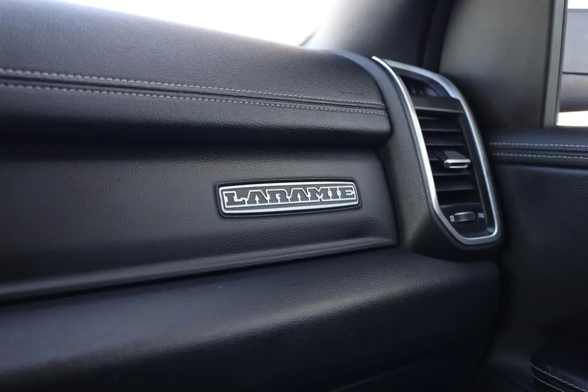 1500 4X4 5.7 V8 4x4 Crew Cab Laramie|Luchtvering|Diamondback|BTW|