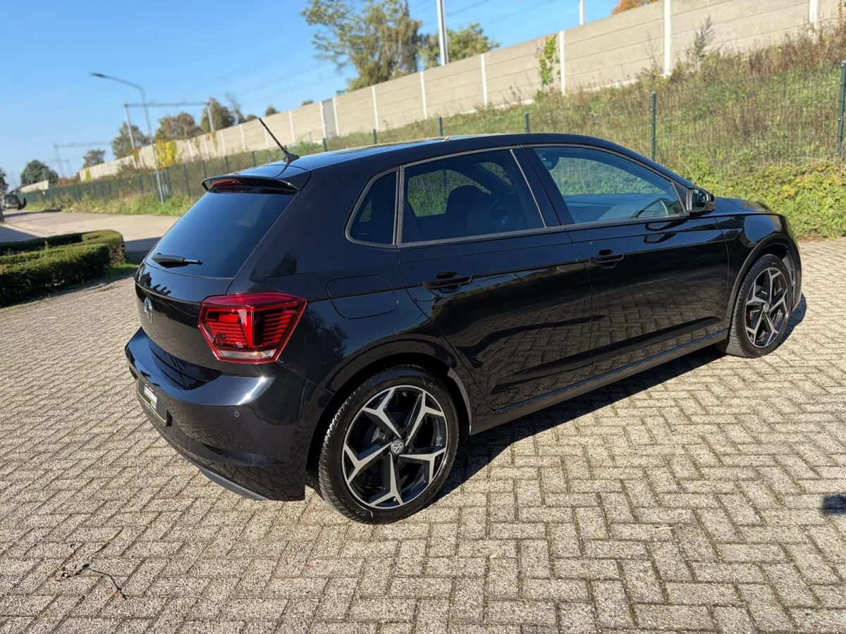 1.0 TSI Highline PANO I R - LINE I 1E EIG I PDC I CARPLAY I LEER