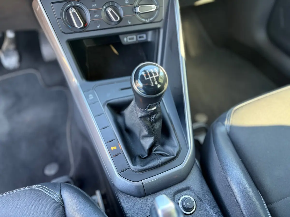 1.0 TSI Highline PANO I R - LINE I 1E EIG I PDC I CARPLAY I LEER