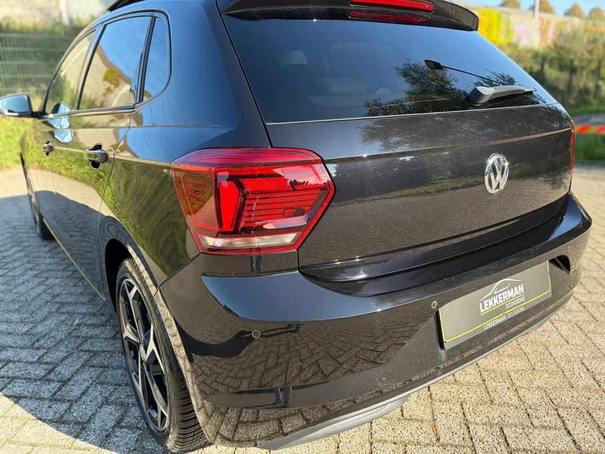 1.0 TSI Highline PANO I R - LINE I 1E EIG I PDC I CARPLAY I LEER