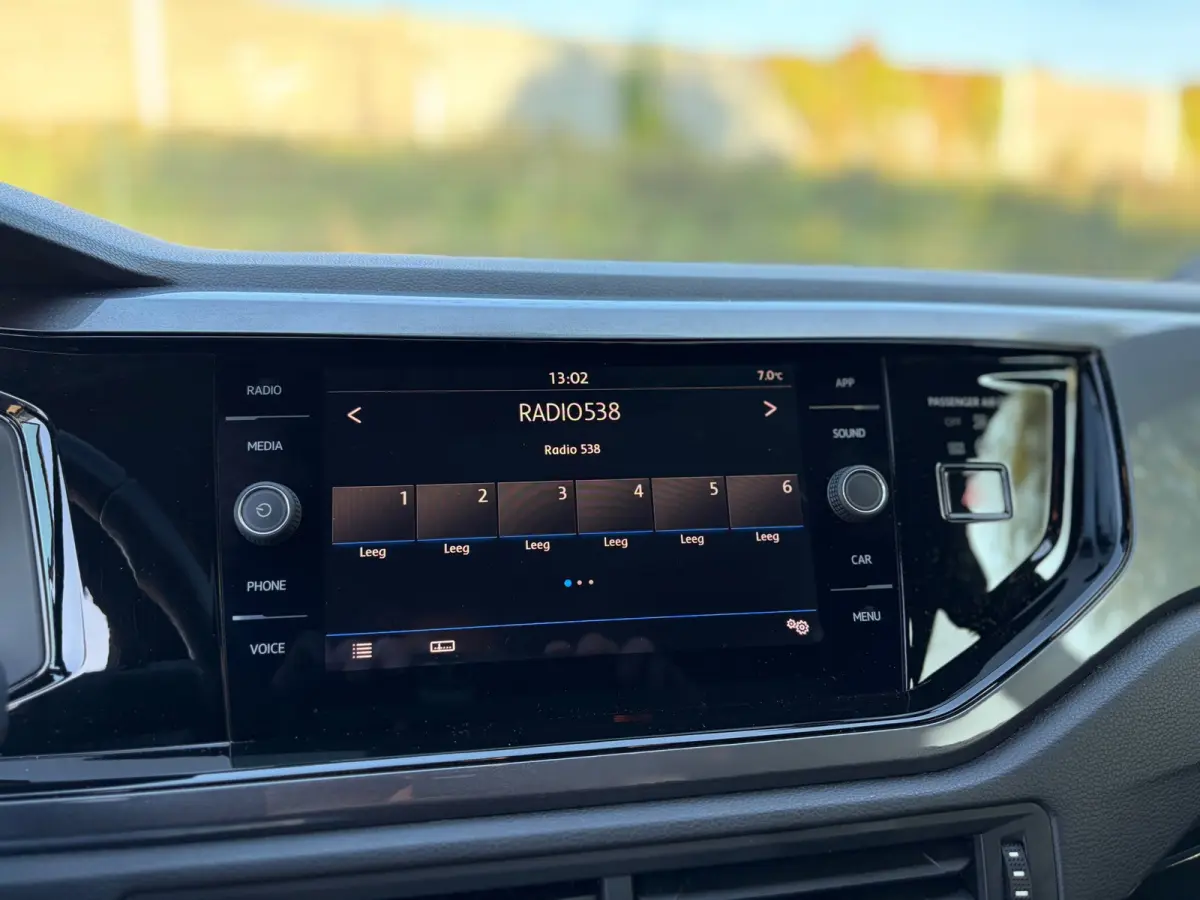 1.0 TSI Highline PANO I R - LINE I 1E EIG I PDC I CARPLAY I LEER