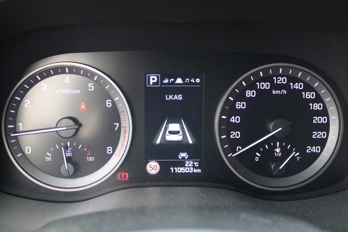 1.6 T-GDi 177pk Premium 4WD Automaat | Elektrische achterklep | Stoelverwarming | Trekhaak 1.600kg! | Camera | Cruise control | Parkeersensoren | Stuurverwarming