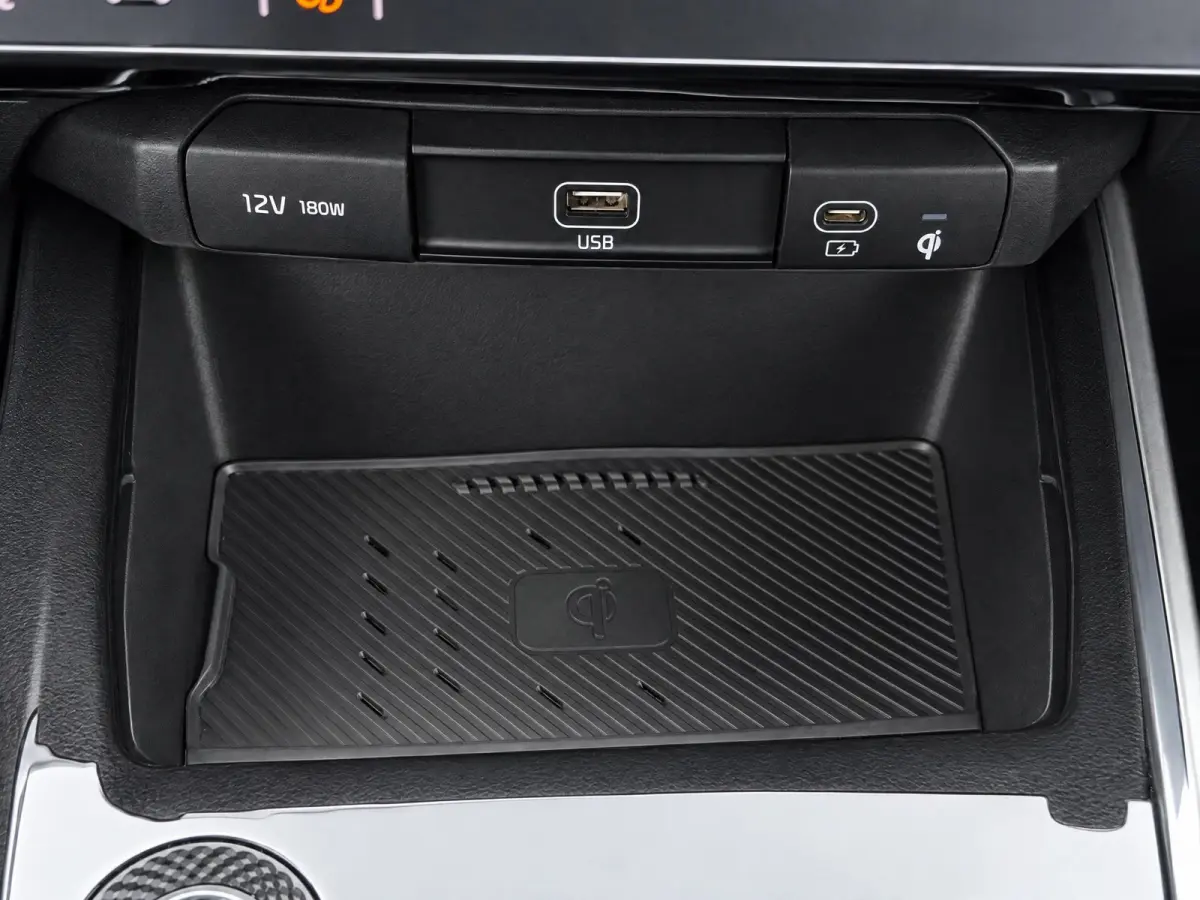Edition Advanced 64.8 kWh Dealer onderhouden | Navigatie | Stoel + stuurverwarming | ACC | Applecarplay