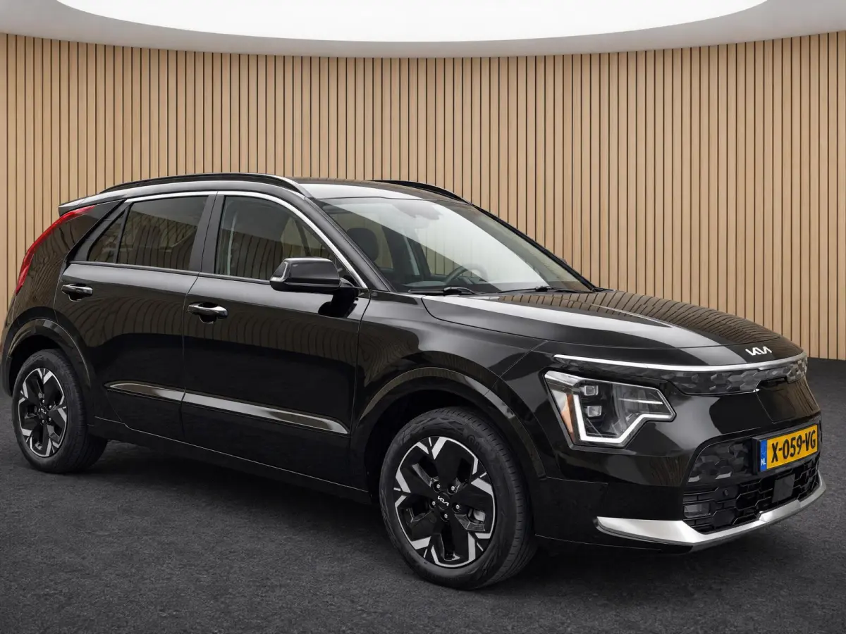 Edition Advanced 64.8 kWh Dealer onderhouden | Navigatie | Stoel + stuurverwarming | ACC | Applecarplay