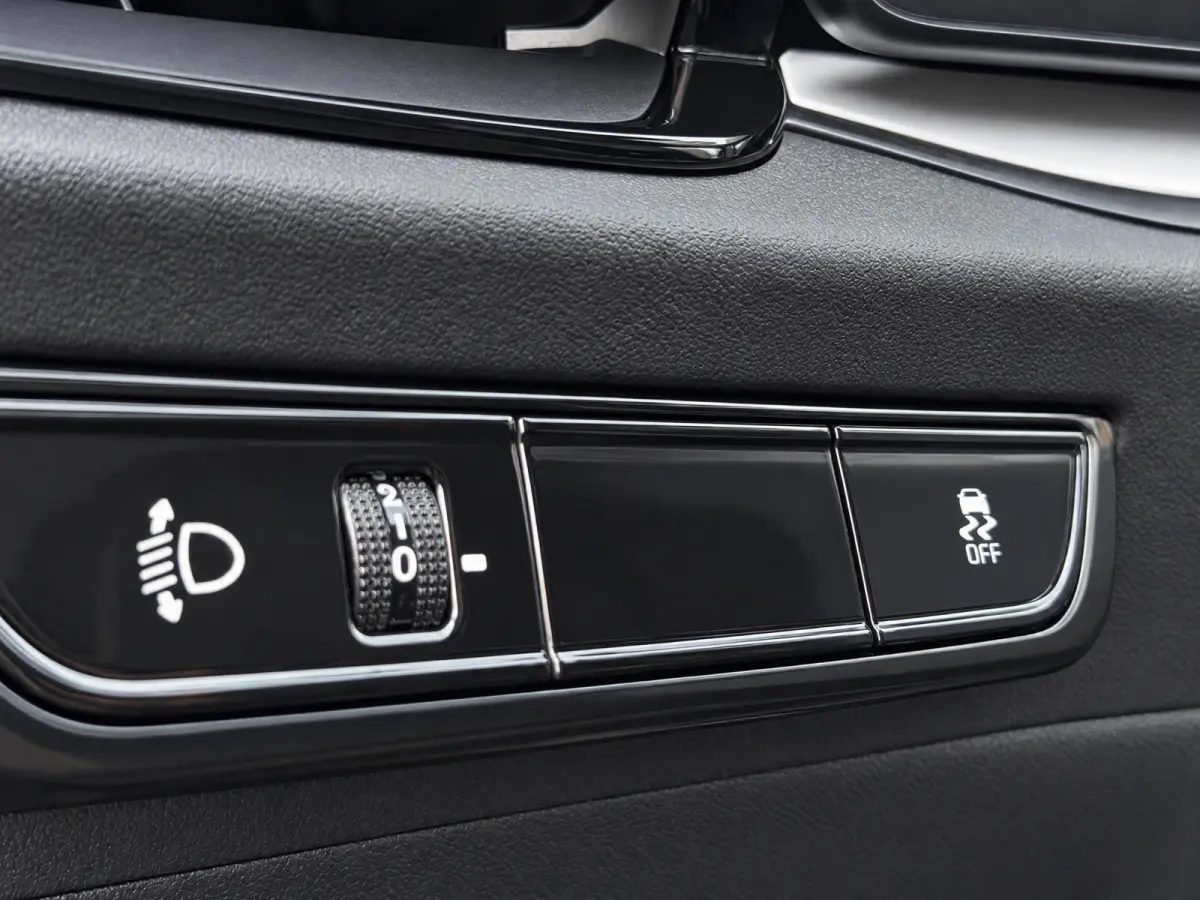 Edition Advanced 64.8 kWh Dealer onderhouden | Navigatie | Stoel + stuurverwarming | ACC | Applecarplay