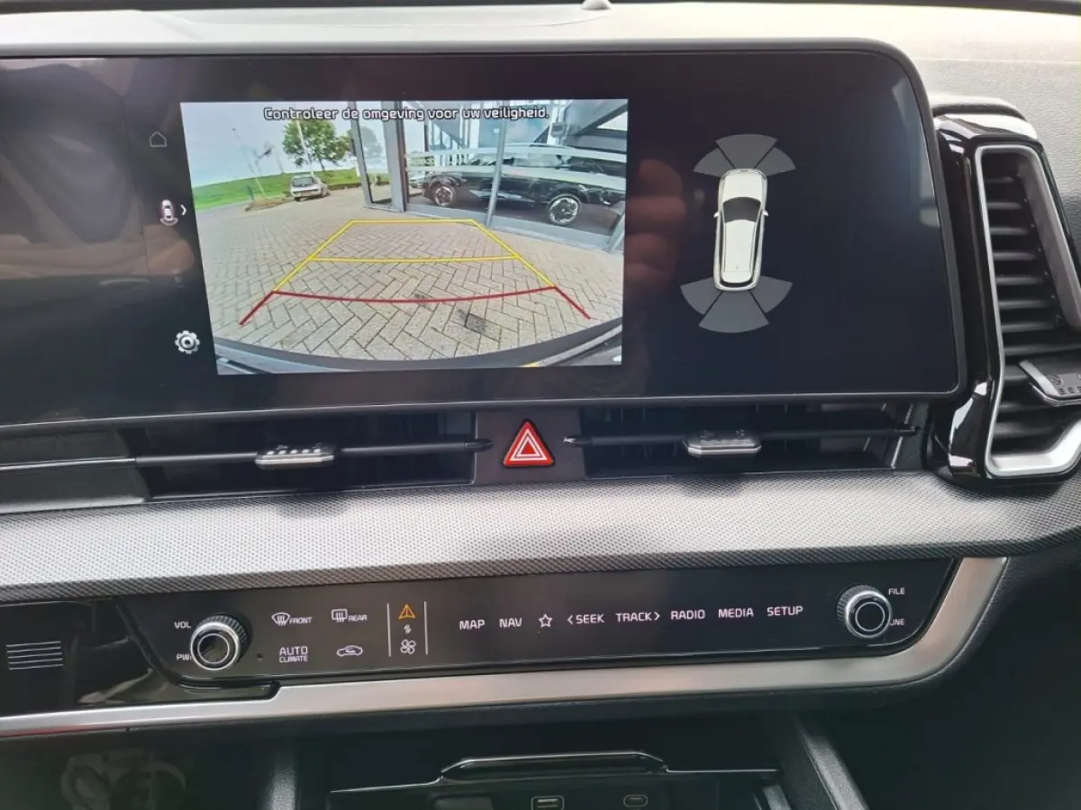 1.6 T HYBRIDE 230PK AUTOMAAT DYNAMICE-LINE NAVI LMV PDC-CAMERA