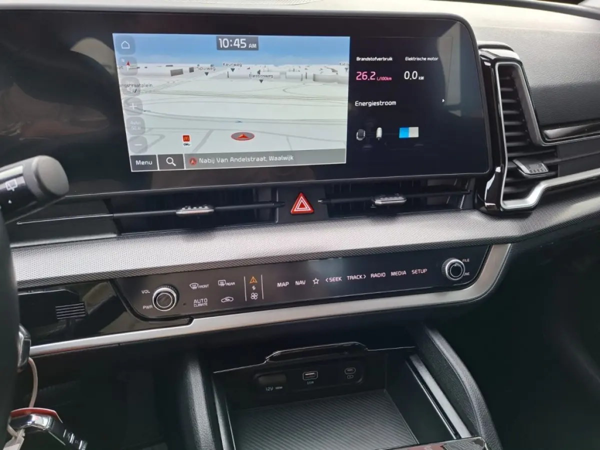 1.6 T HYBRIDE 230PK AUTOMAAT DYNAMICE-LINE NAVI LMV PDC-CAMERA