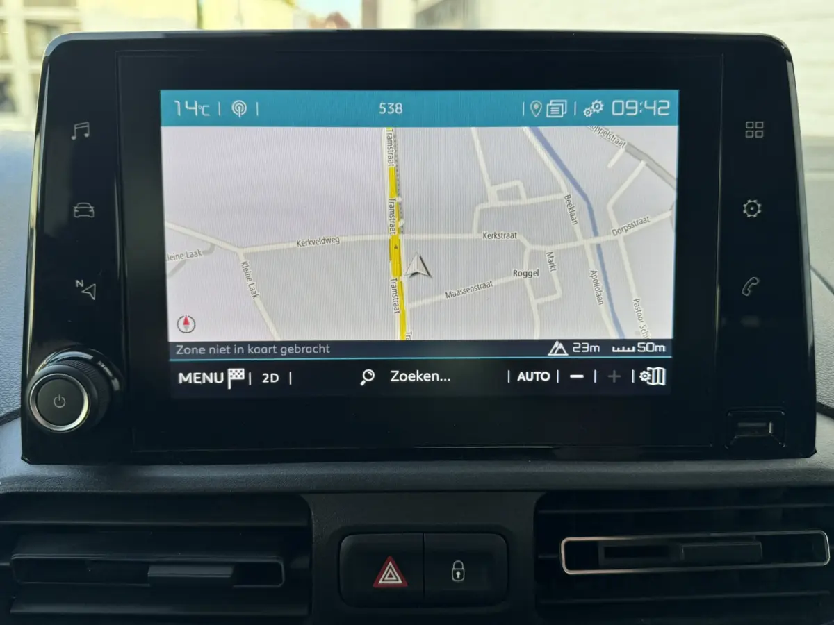 1.2 PureTech Feel Camera Carplay Climate Control Cruisecontrol All-Season Banden PDC V+A