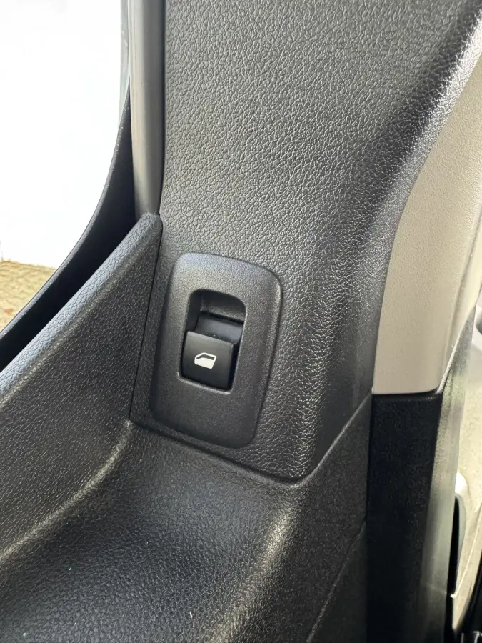 1.2 PureTech Feel Camera Carplay Climate Control Cruisecontrol All-Season Banden PDC V+A