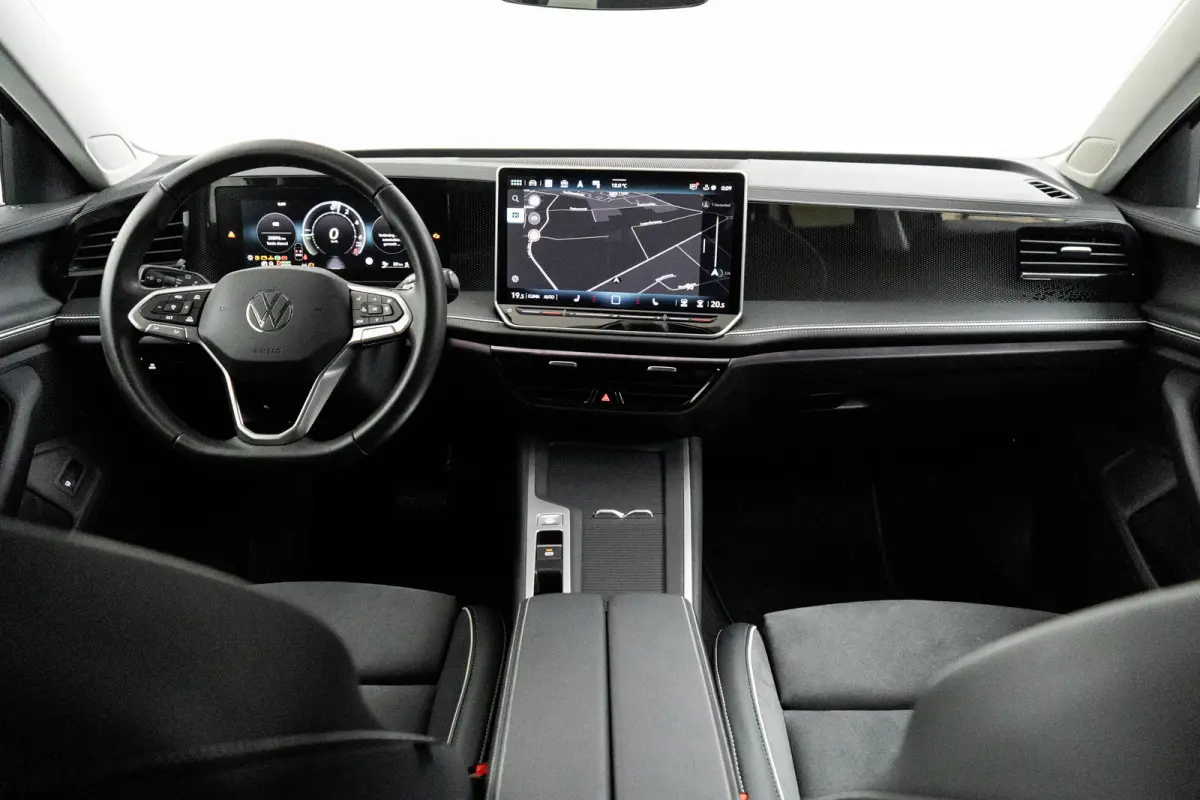 1.5 eHybrid 204PK DSG-6 Business | TREKHAAK | NAVIGATIE | HUD | STOEL + STUURVERW. | CAMERA | APP CONNECT
