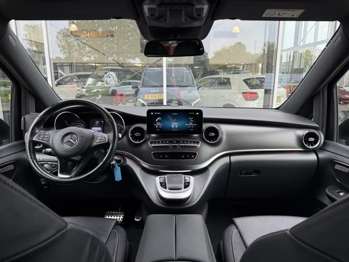 220d Lang DC Avantgarde Edition AMG | Facelift | Trekhaak afn. | Leder | 360 Cam. | Burmester