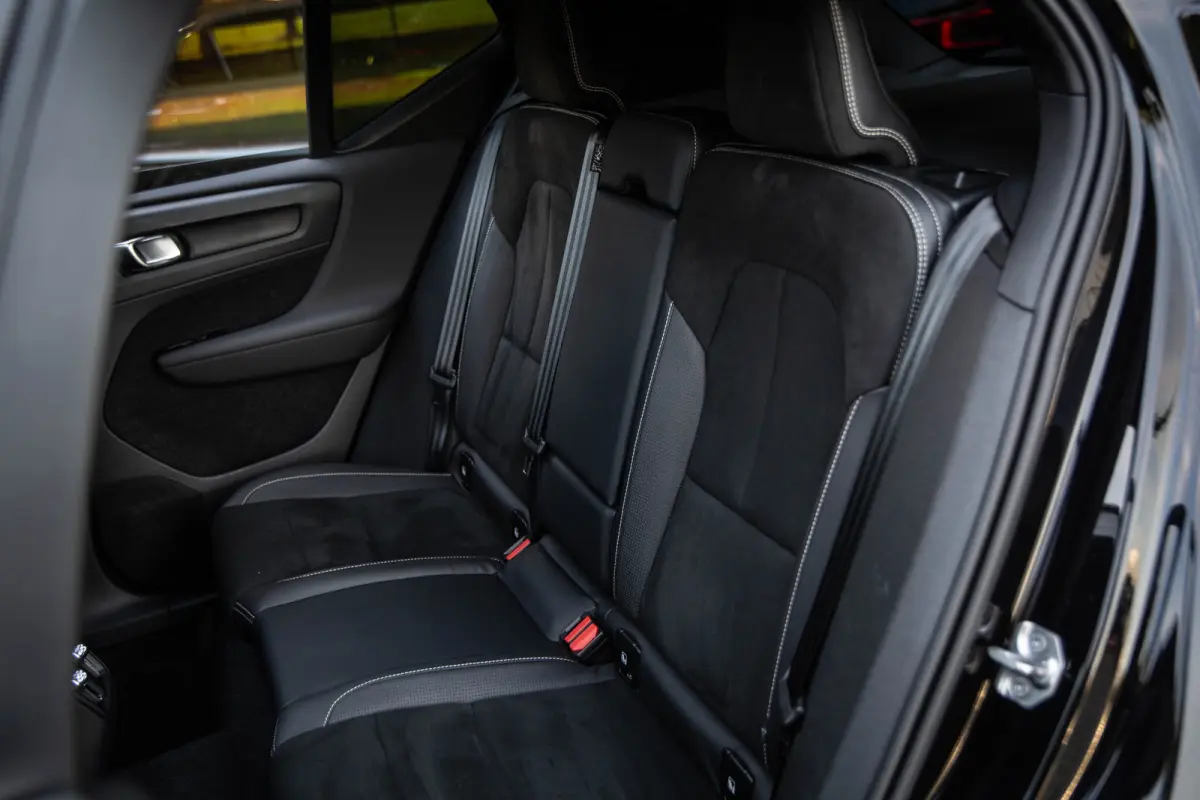 P8 AWD R-Design , SOH 92%, Harman/Kardon, Apple Carplay, Adap. cruise, 360-graden camera, Trekhaak