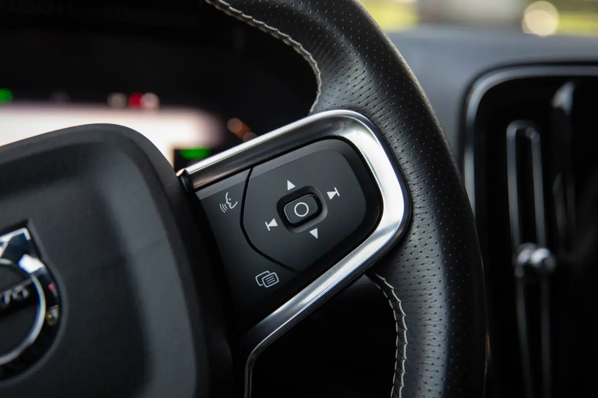 P8 AWD R-Design , SOH 92%, Harman/Kardon, Apple Carplay, Adap. cruise, 360-graden camera, Trekhaak