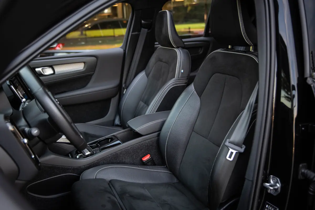 P8 AWD R-Design , SOH 92%, Harman/Kardon, Apple Carplay, Adap. cruise, 360-graden camera, Trekhaak