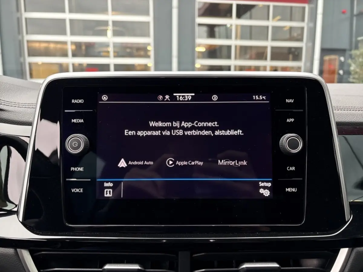 1.5 TSI DSG R-LINE AFN.TREKHAAK/CAMERA/ACC/CLIMA/STOELVERW/CARPLAY