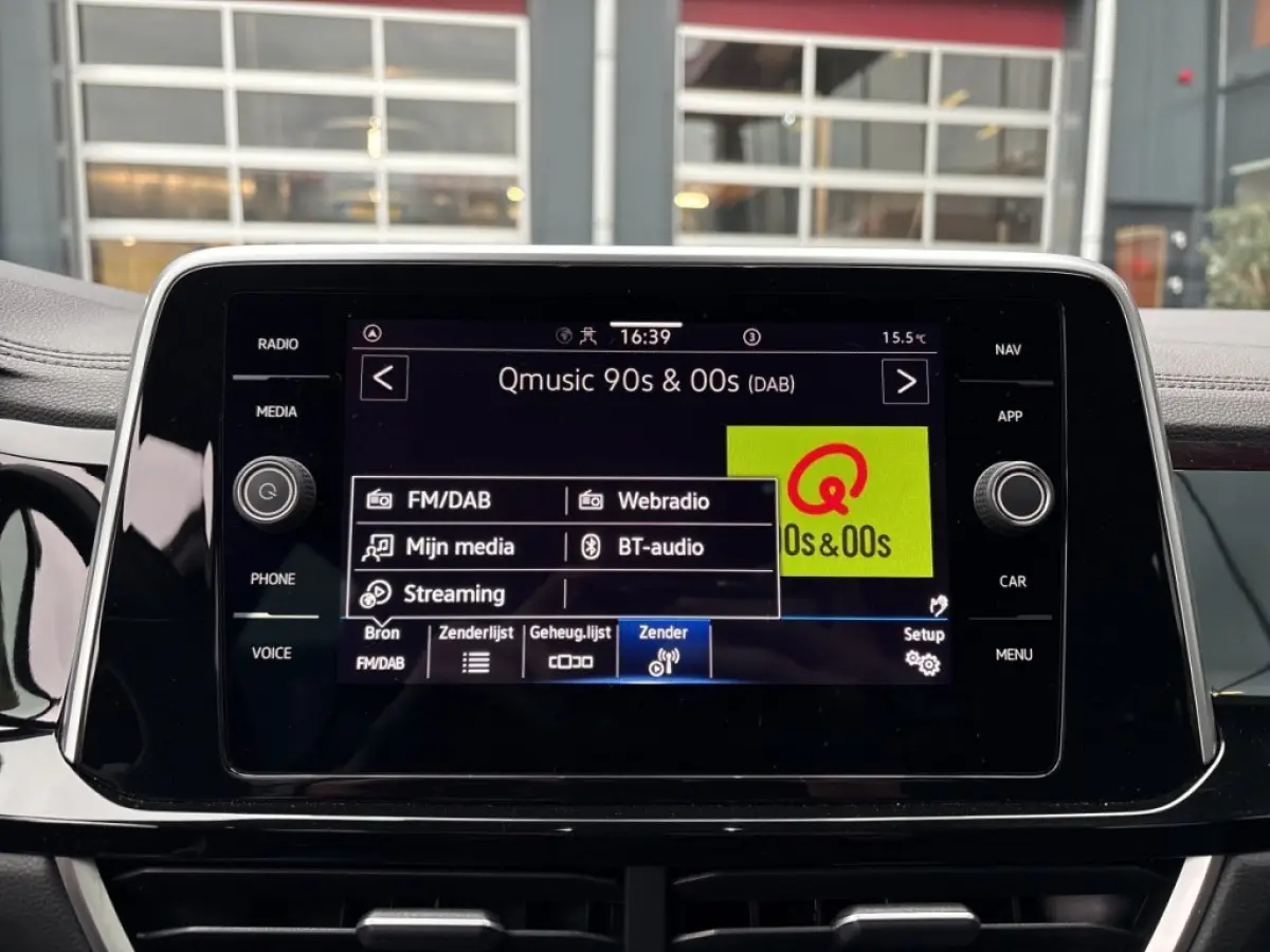 1.5 TSI DSG R-LINE AFN.TREKHAAK/CAMERA/ACC/CLIMA/STOELVERW/CARPLAY