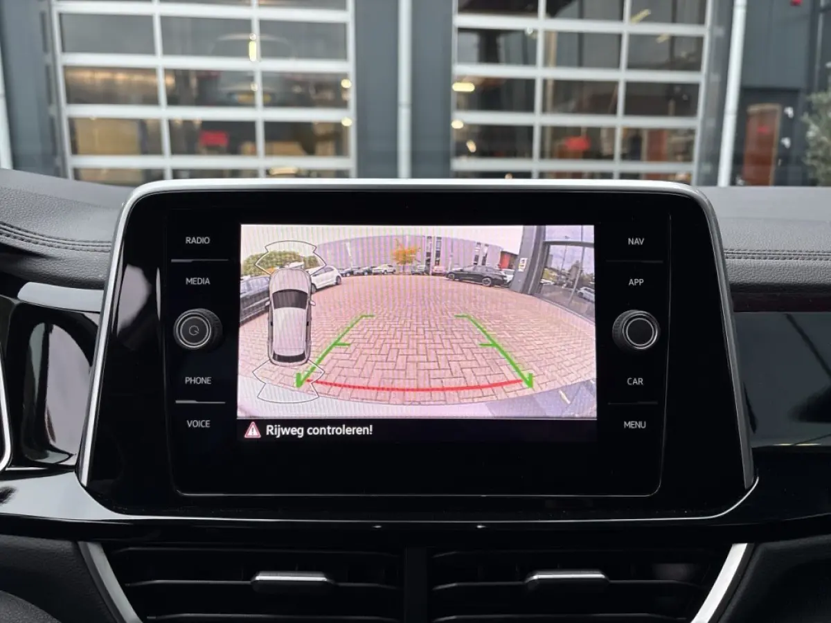 1.5 TSI DSG R-LINE AFN.TREKHAAK/CAMERA/ACC/CLIMA/STOELVERW/CARPLAY