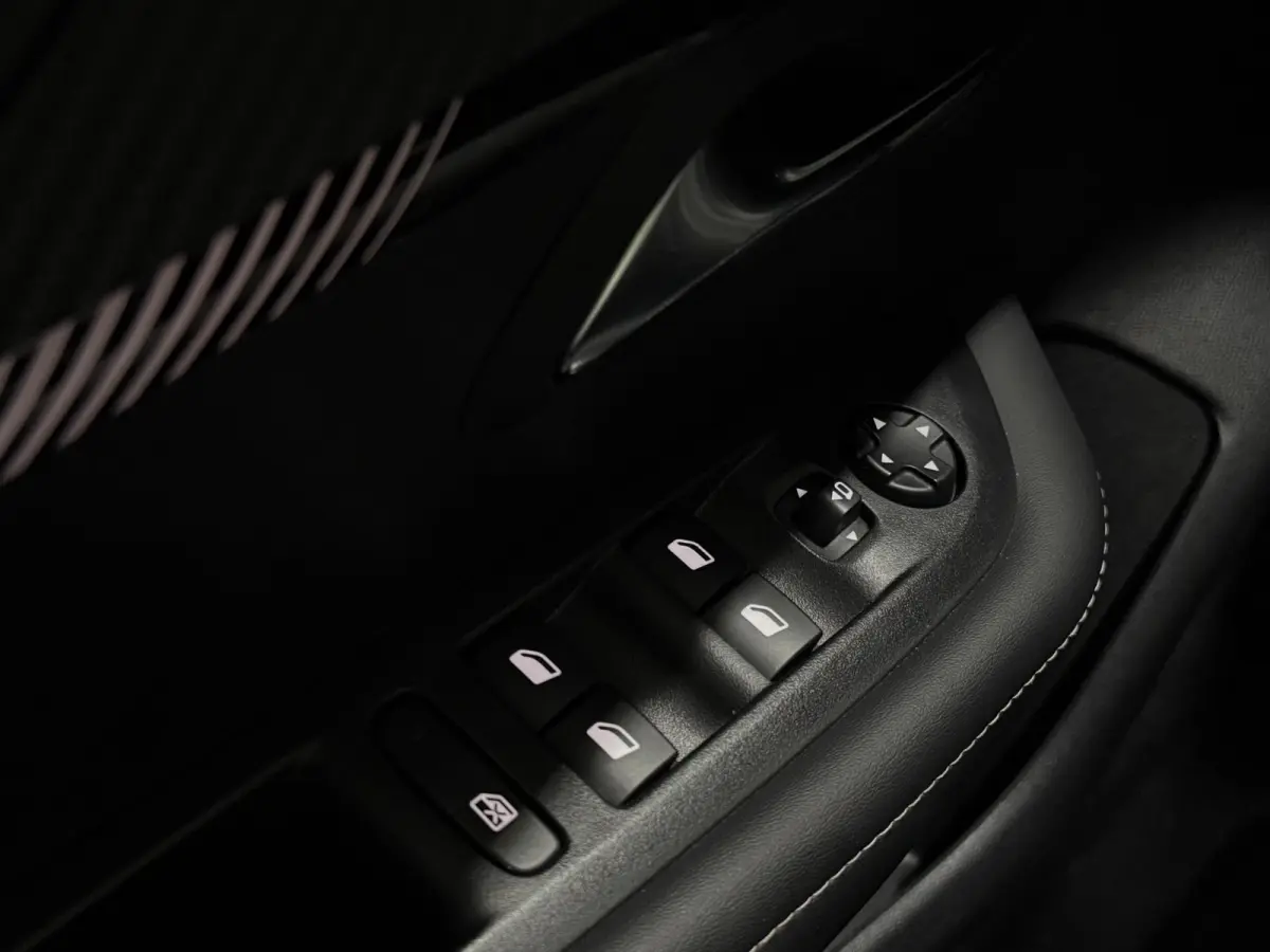 Allure Hybrid 100PK Aut.| Carbon | ACC | Virtual Cockpit | CarPlay | LED | PDC V+A