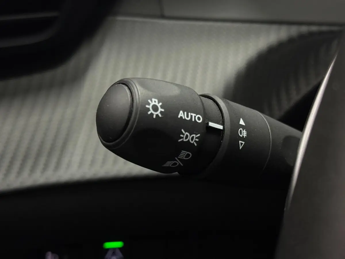 Allure Hybrid 100PK Aut.| Carbon | ACC | Virtual Cockpit | CarPlay | LED | PDC V+A