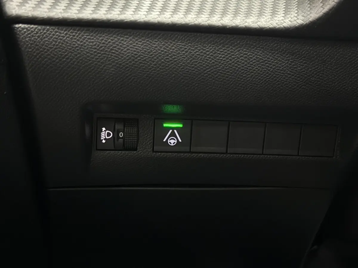Allure Hybrid 100PK Aut.| Carbon | ACC | Virtual Cockpit | CarPlay | LED | PDC V+A