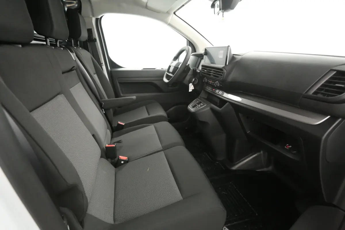 Electric 75 kWh Range L2H1 | Snelladen | SOH 97% | Airco | Camera | Virtual | 3 Zits | Cruise | Carplay