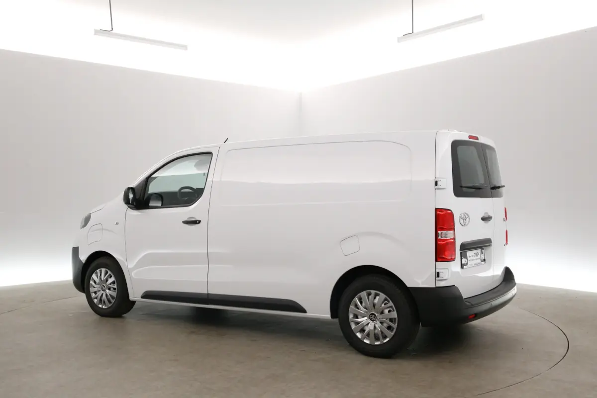 Electric 75 kWh Range L2H1 | Snelladen | SOH 97% | Airco | Camera | Virtual | 3 Zits | Cruise | Carplay