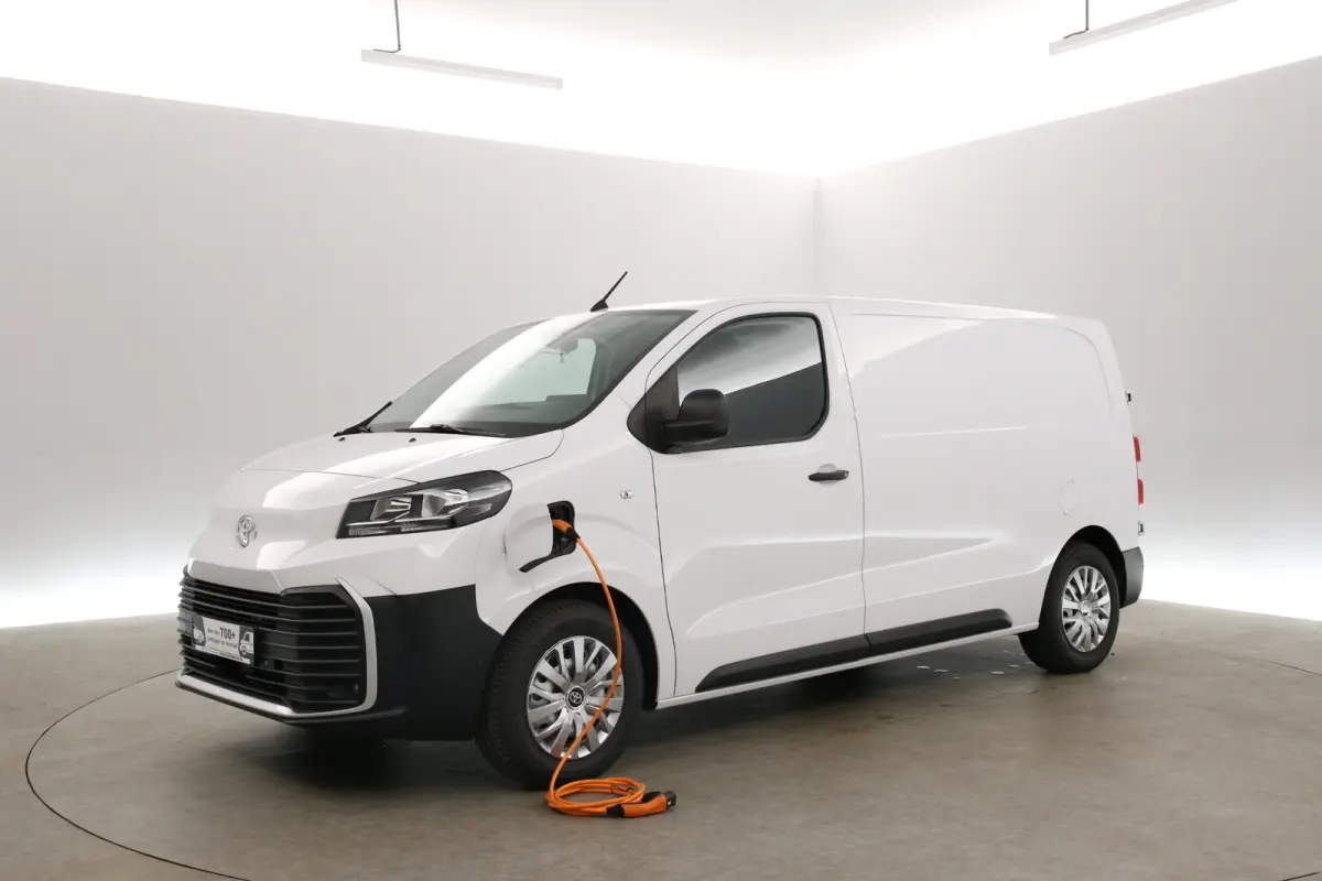 Electric 75 kWh Range L2H1 | Snelladen | SOH 97% | Airco | Camera | Virtual | 3 Zits | Cruise | Carplay