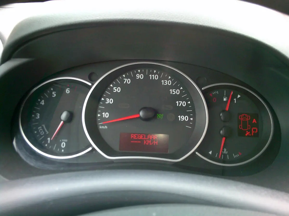 1.2 TCe 115 EDC Comfort BENZINE UITVOERING !!  + AUTOMAAT !!!!