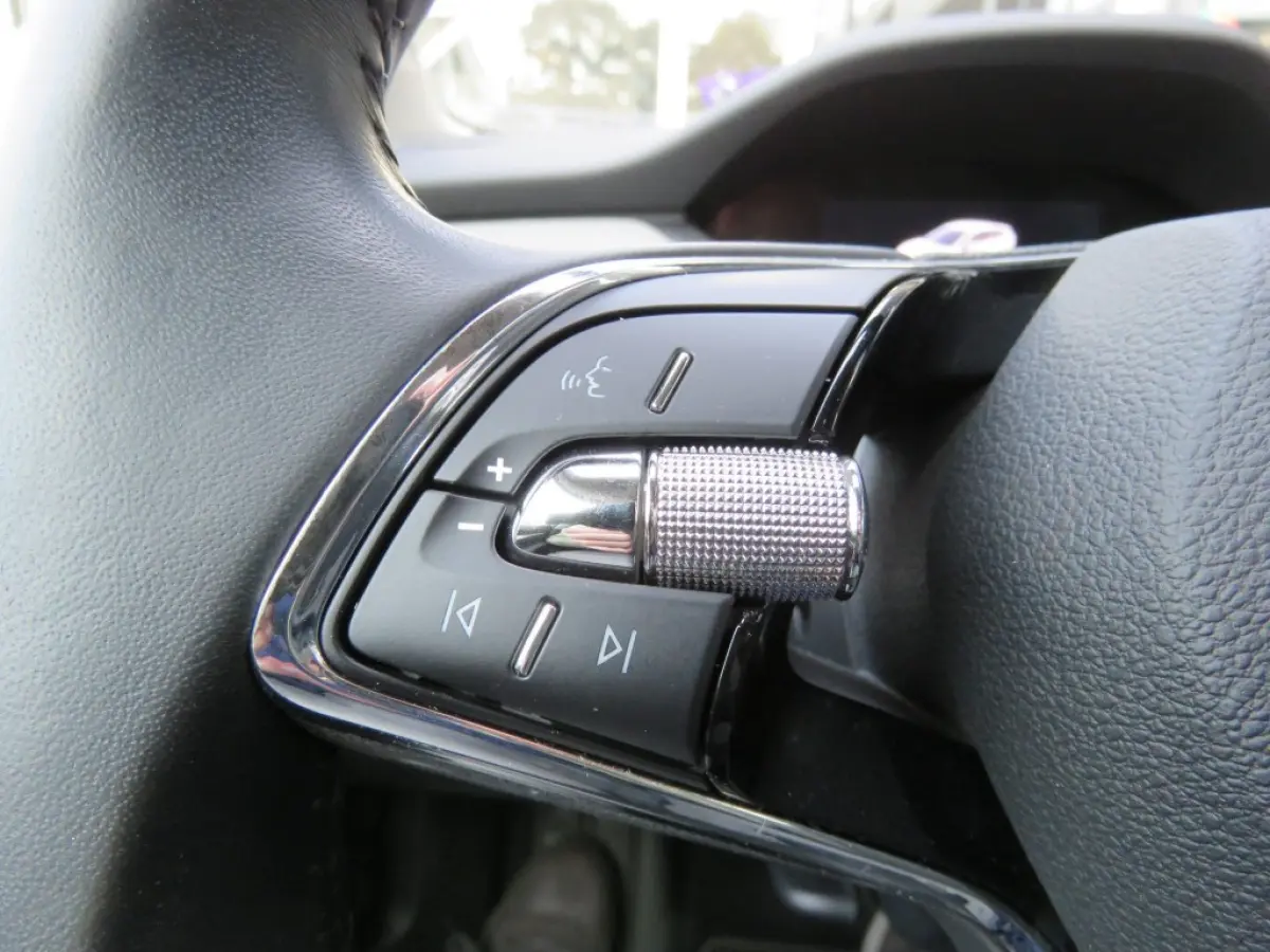 iV60 BNS EDITION / soh89% / Navi / Carplay / BOVAG garantie