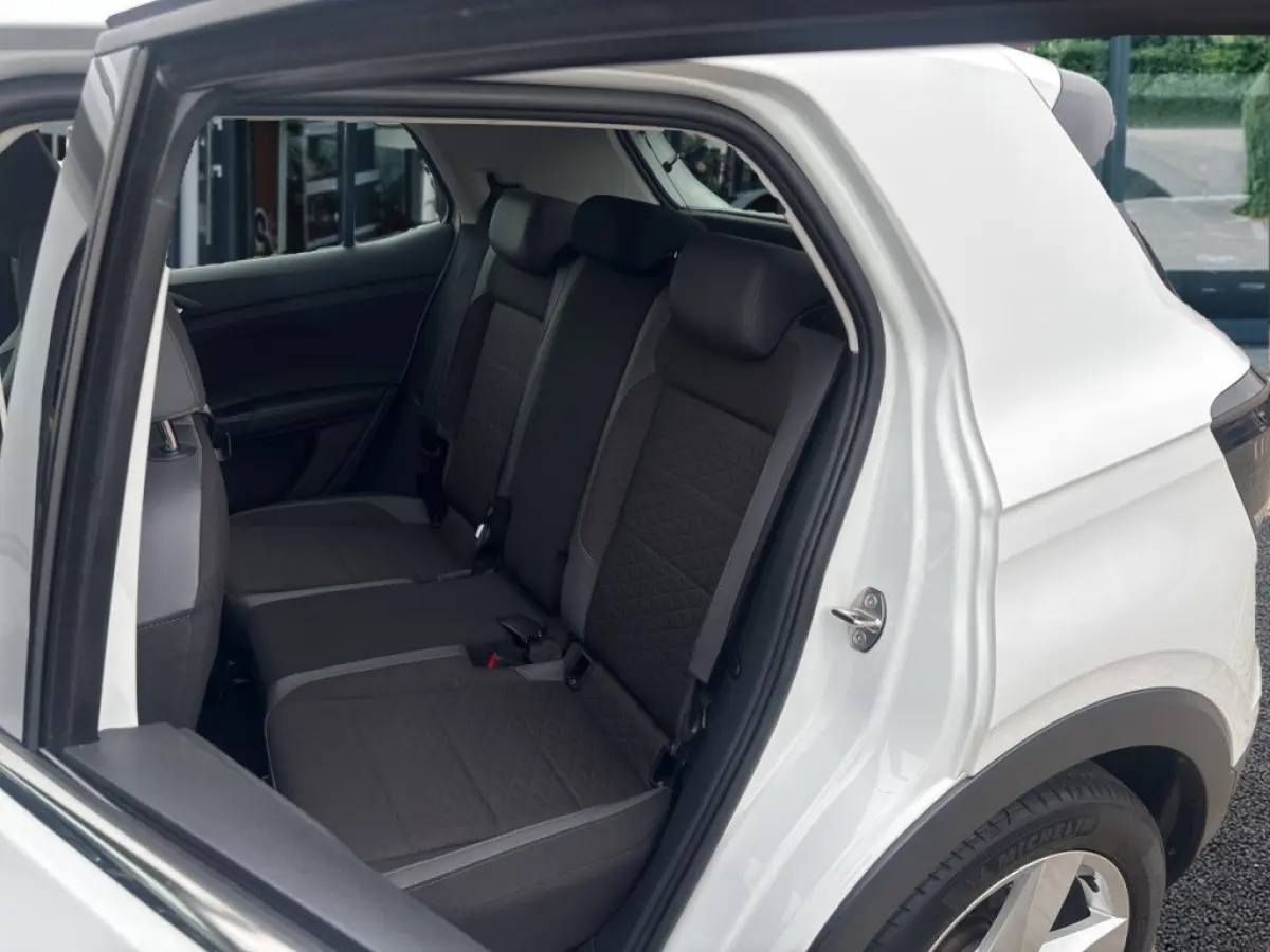 1.0 TSI STYLE PDC/CLIMA/LED/STOELVERW/CARPLAY