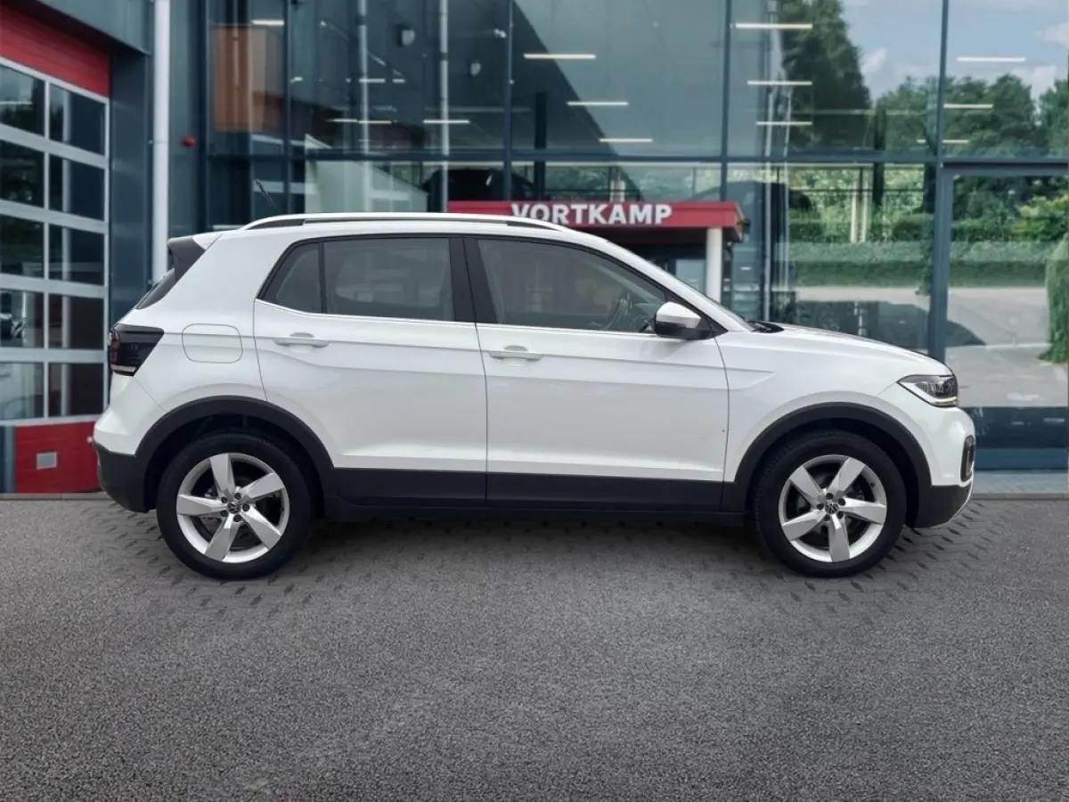 1.0 TSI STYLE PDC/CLIMA/LED/STOELVERW/CARPLAY