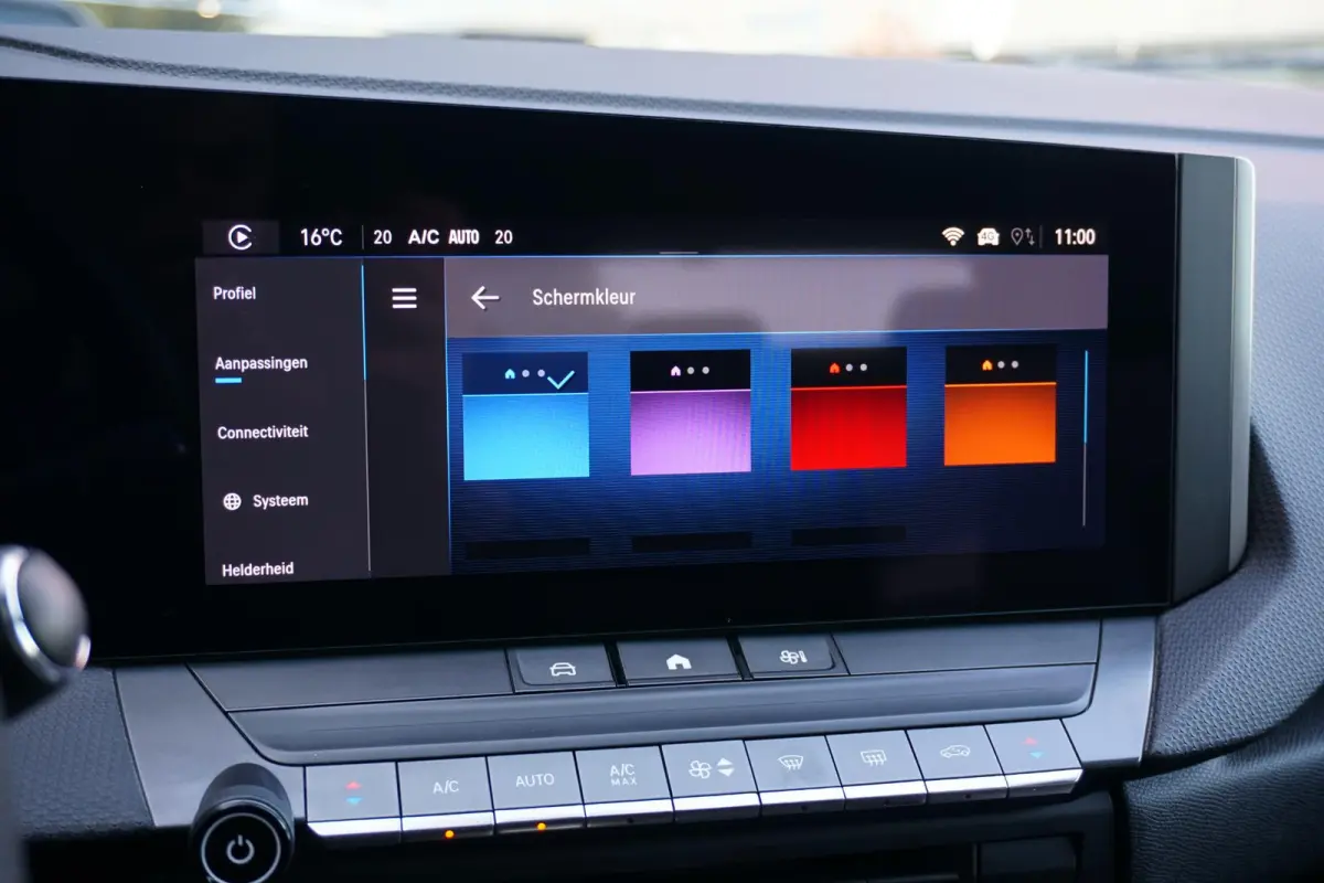 1.6 Hybrid Business Elegance 180pk *INCL BTW* + AGR STOEL / CAMERA / KEYLESS / APPLE CARPLAY