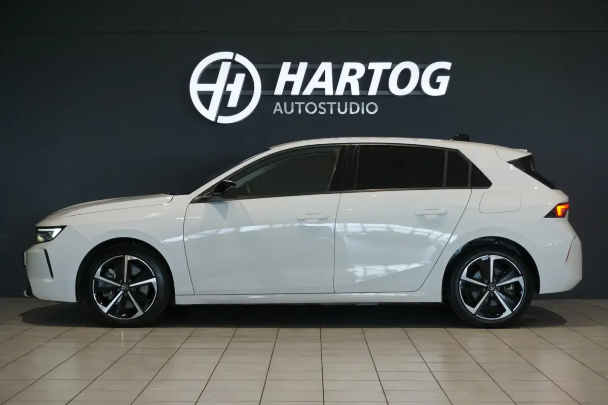 1.6 Hybrid Business Elegance 180pk *INCL BTW* + AGR STOEL / CAMERA / KEYLESS / APPLE CARPLAY