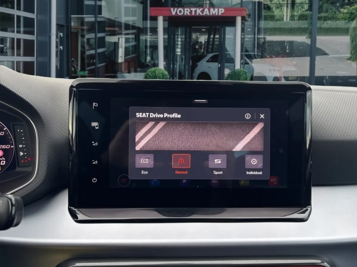 1.5 TSI DSG FR AFN.TREKHAAK/CAMERA/ACC/CLIMA/STOELVERW/NAVI/CARPLAY