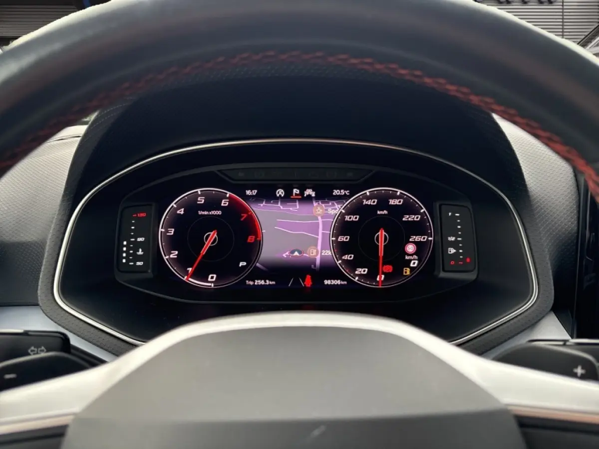 1.5 TSI DSG FR AFN.TREKHAAK/CAMERA/ACC/CLIMA/STOELVERW/NAVI/CARPLAY