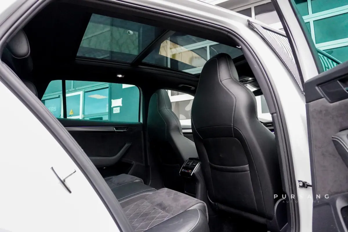 1.4 TSI iV Sportline | Panorama | Trekhaak | 360 Cam | Canton