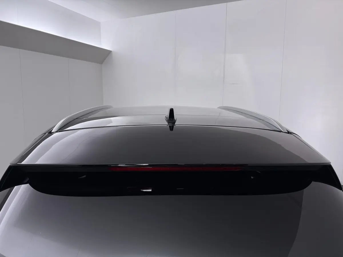 iconic E-Tech full hybrid 200 | Trekhaak | Panoramadak | Harman Kardon | Adapt. Cruise |