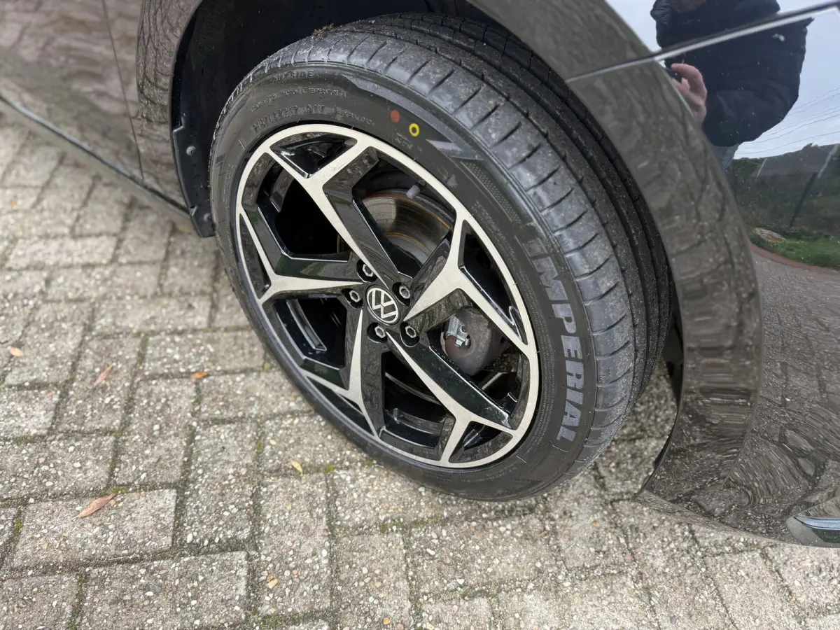 1.0 TSI Highline DSG I DIGITAL DASH I PANO I LED I LEER I CARPLAY