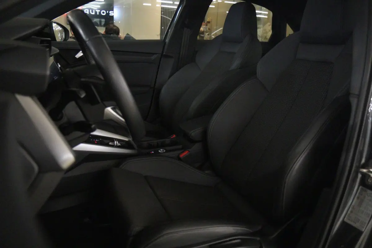 35 TFSI S Edition 3x S-Line PANO/CARPLAY/KEYLESS/ACC/VOL