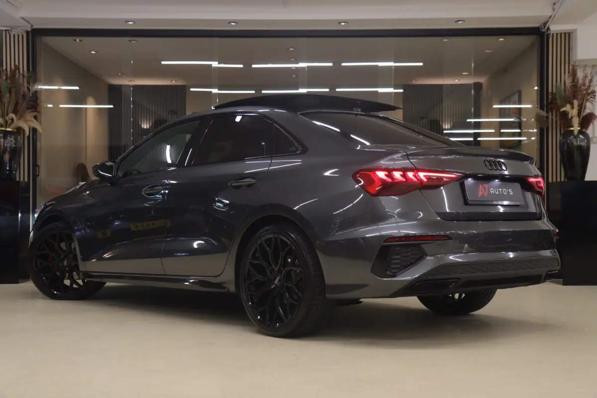 35 TFSI S Edition 3x S-Line PANO/CARPLAY/KEYLESS/ACC/VOL