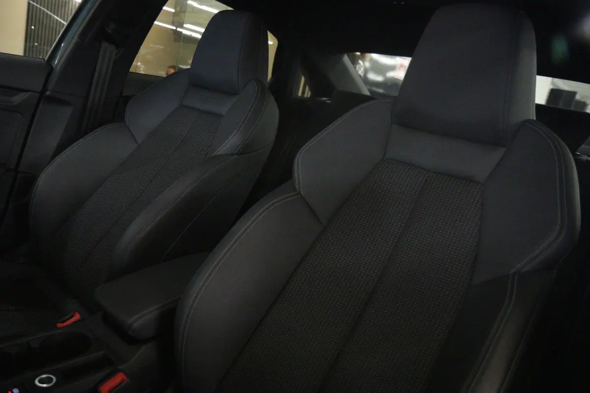 35 TFSI S Edition 3x S-Line PANO/CARPLAY/KEYLESS/ACC/VOL