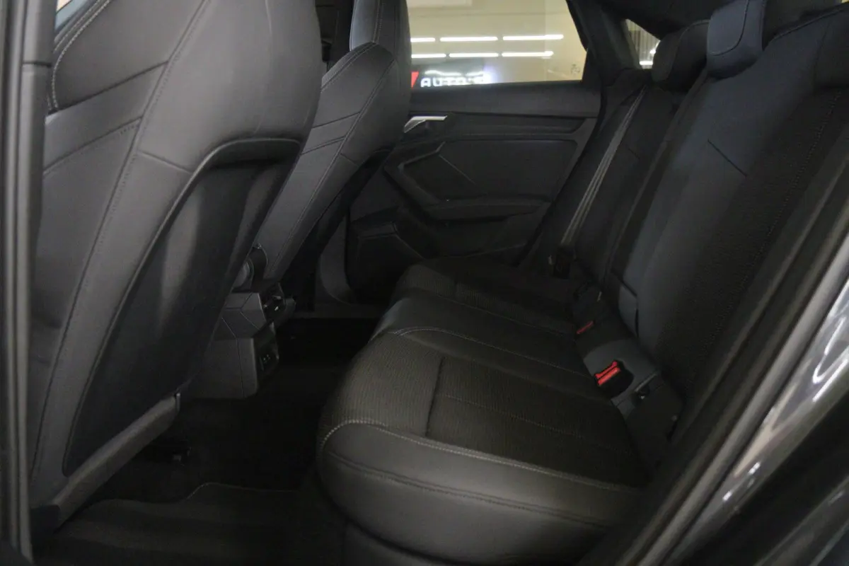 35 TFSI S Edition 3x S-Line PANO/CARPLAY/KEYLESS/ACC/VOL