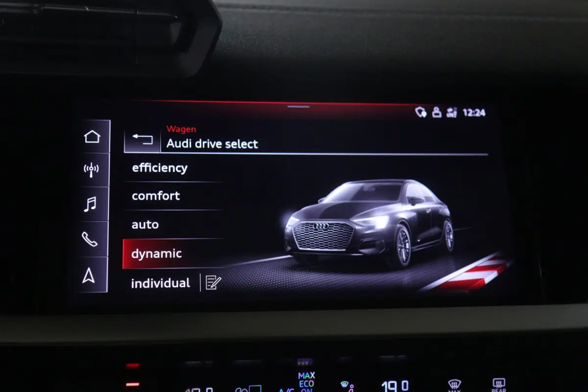 35 TFSI S Edition 3x S-Line PANO/CARPLAY/KEYLESS/ACC/VOL