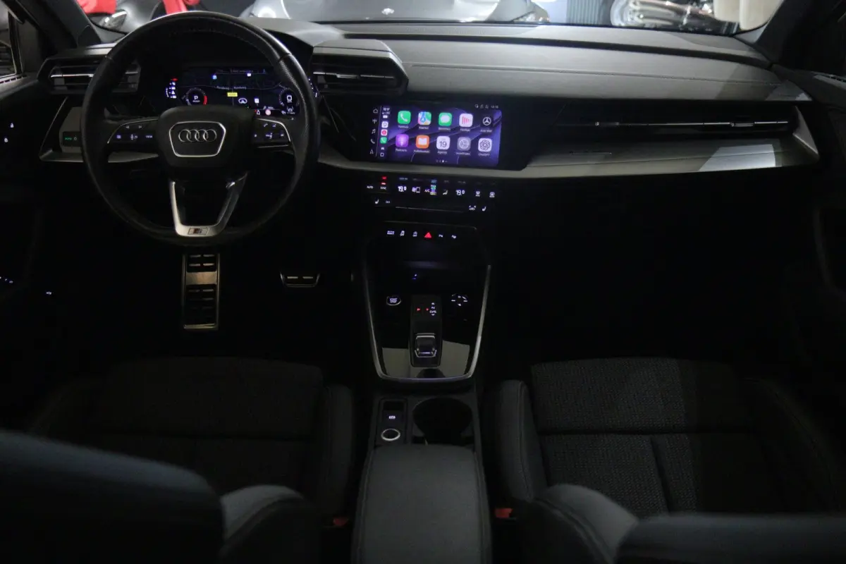 35 TFSI S Edition 3x S-Line PANO/CARPLAY/KEYLESS/ACC/VOL