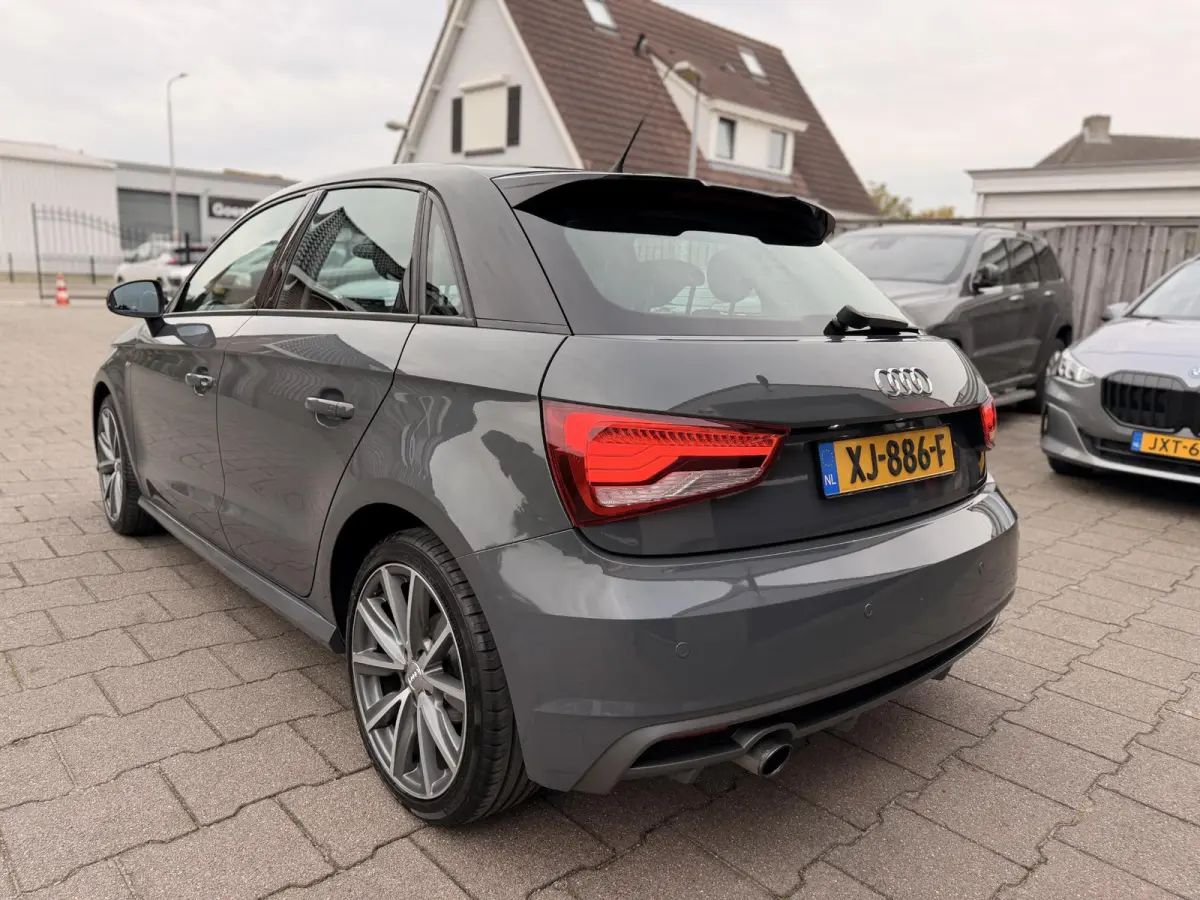 1.0 TFSI Pro Line