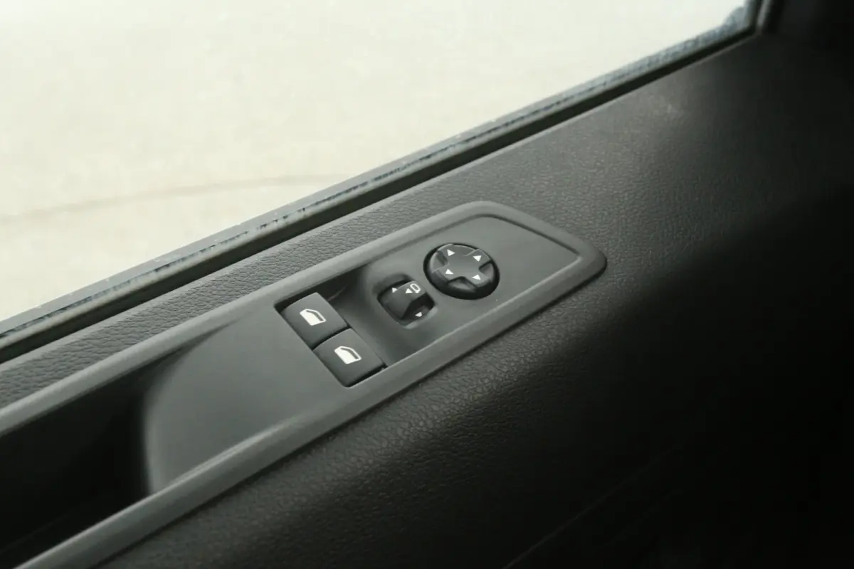 Electric 75 kWh Range L2H1 | Snelladen | SOH 97% | Airco | Camera | Virtual | 3 Zits | Cruise | Carplay